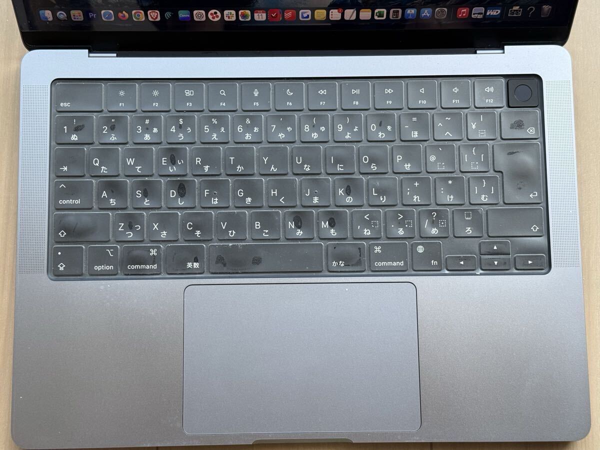 MacBook Pro M3 14インチ スペースグレイ 8GB 512GB SSD Apple 2023年モデル 箱付き 送料無料_画像5