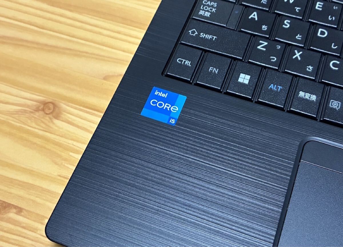 大推薦2022年最強スペックモデル★美品 dynabook B55HU★第11世代 Core i5 1135G7/16GB/Iris Xe/新品NVMe SSD1TB/Wi-Fi6(11ax)/WEBカメラ★_画像6