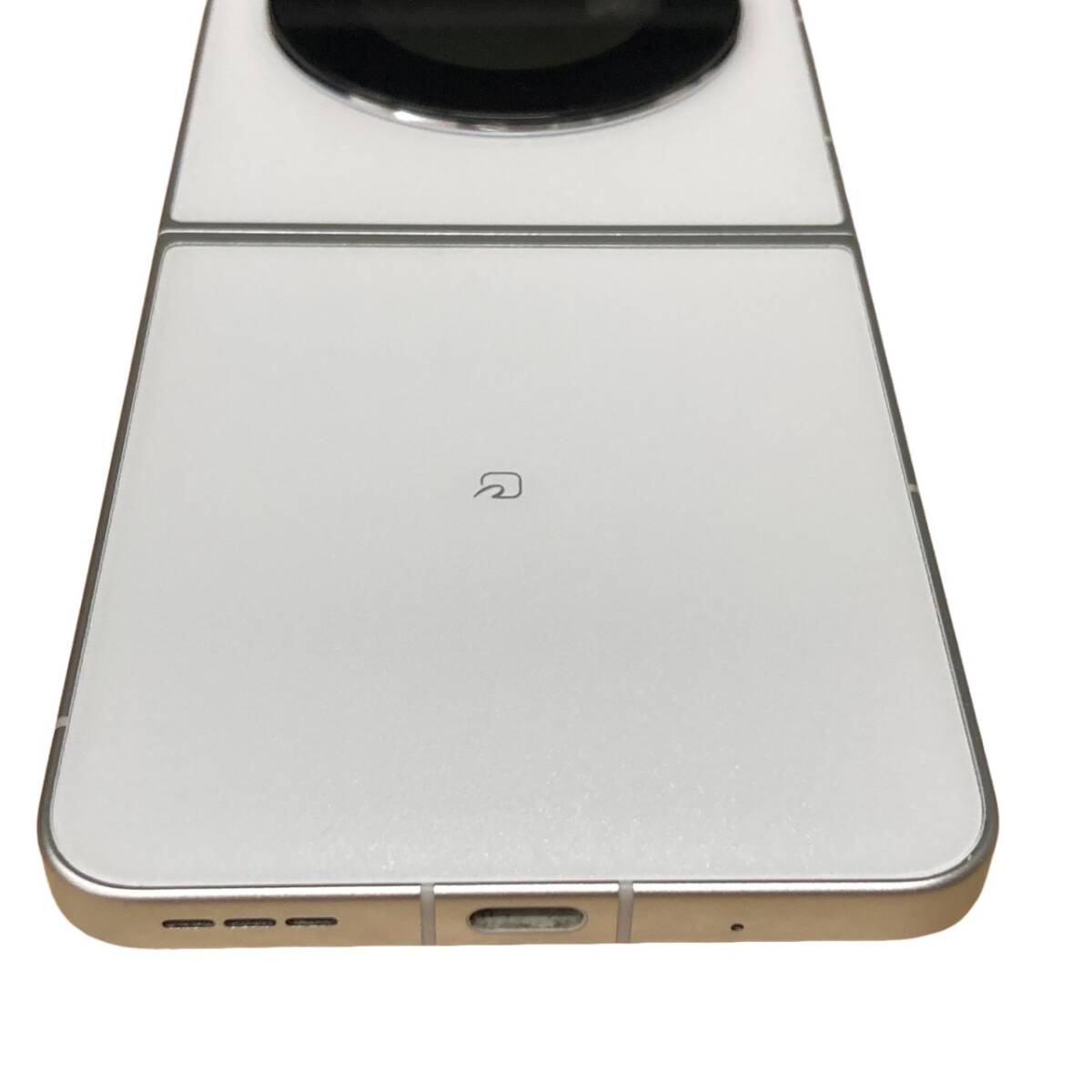 SIMフリー ZTE Libero Flip 128GB A304ZT Y!mobile ○判定 ホワイト アンドロイドスマートフォン スマホ 【中古】 12511K158_画像5