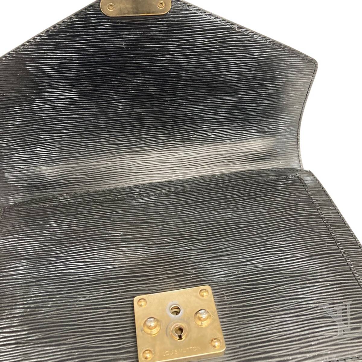 LOUIS VUITTON ルイヴィトン エピ モンソー ハンドバッグ M52122 ノワール メンズ セカンドバッグ 【中古】 32510K164_画像7