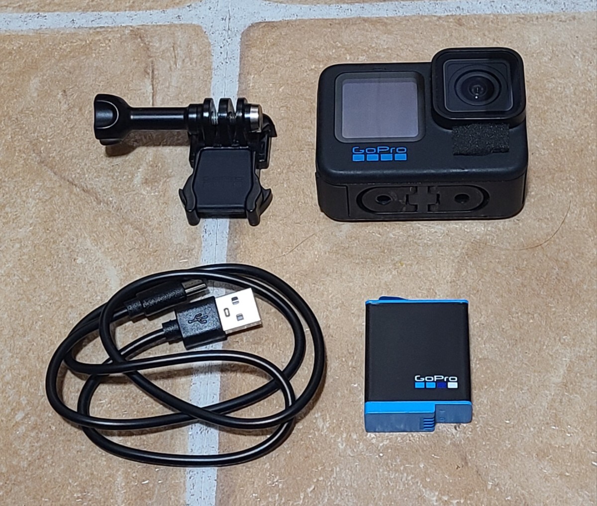 GoPro HERO10 ゴープロ 美品 送料込み_画像6