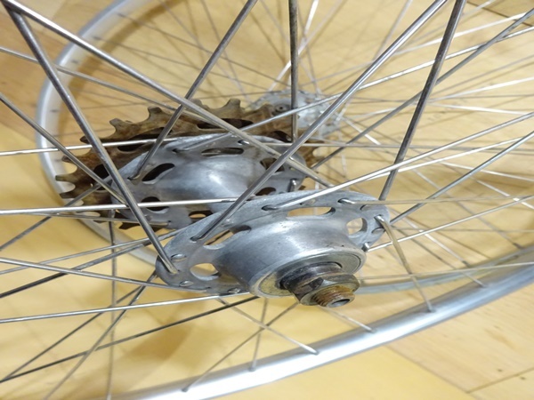 ▲アラヤ ランドナー用 ホイール前後セット 26×1-3/8 シマノ前後ラージハブ 回転抵抗あり サンツアー5段フリー付き 14-24T▲2980_画像10