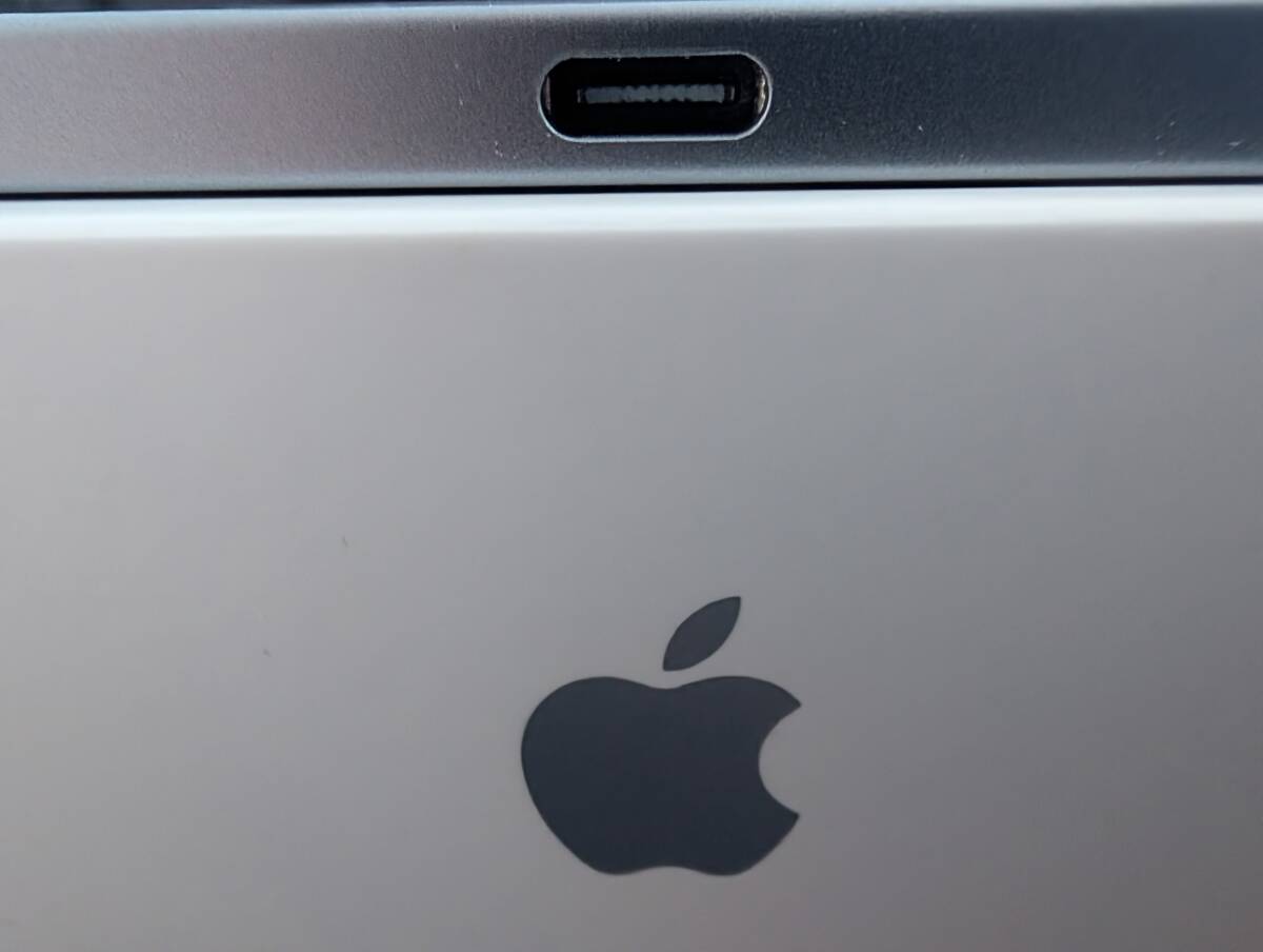 送料無料 Apple iPad Air 第4世代 4th Generation WiFi スカイブルー sky blue 256GBアップル 10.9インチ MYFY2J/A A2316 _画像5