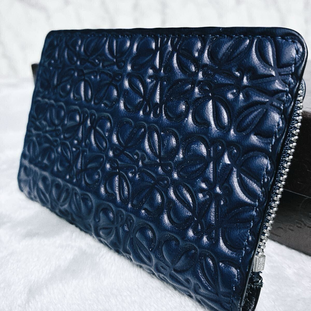 極美品!!ロエベ LOEWE リピートアナグラム ラウンドファスナー L字ファスナー レザー ネイビー 財布 小銭入れ_画像2