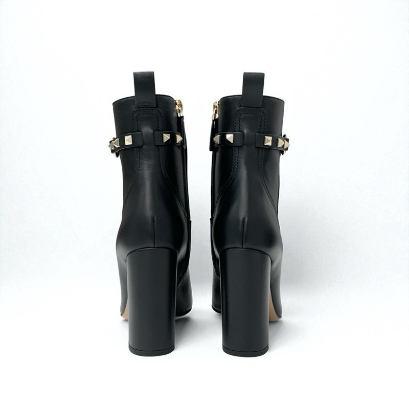 ヴァレンティノ VALENTINO ブーツ ショートブーツ 靴 シューズ レザー ブラック 黒 ゴールド 未使用 ロックスタッズ ベルト_画像5