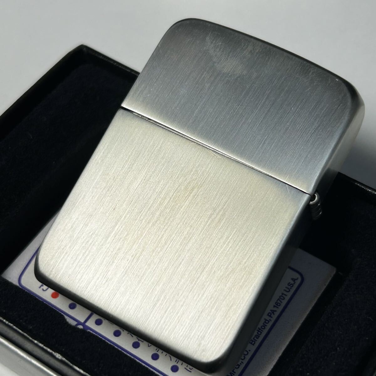 ZIPPO seven Star Zippo - зажигалка SEVEN STAR