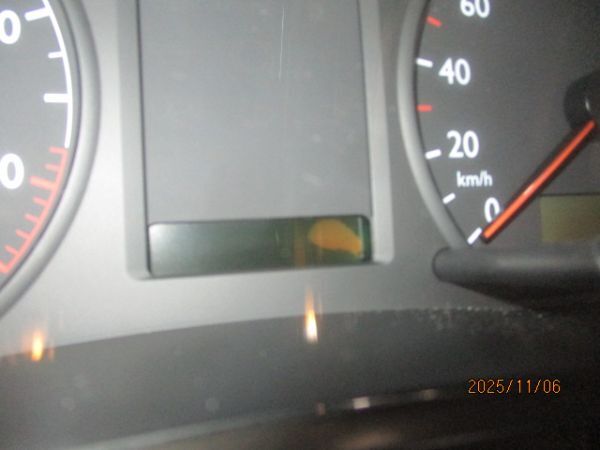 ■フォルクスワーゲン ポロ スピードメーター 中古 6Q0920800A 9N BBY 99025km 部品取あり インストゥルメントパネル タコメーター■_画像5