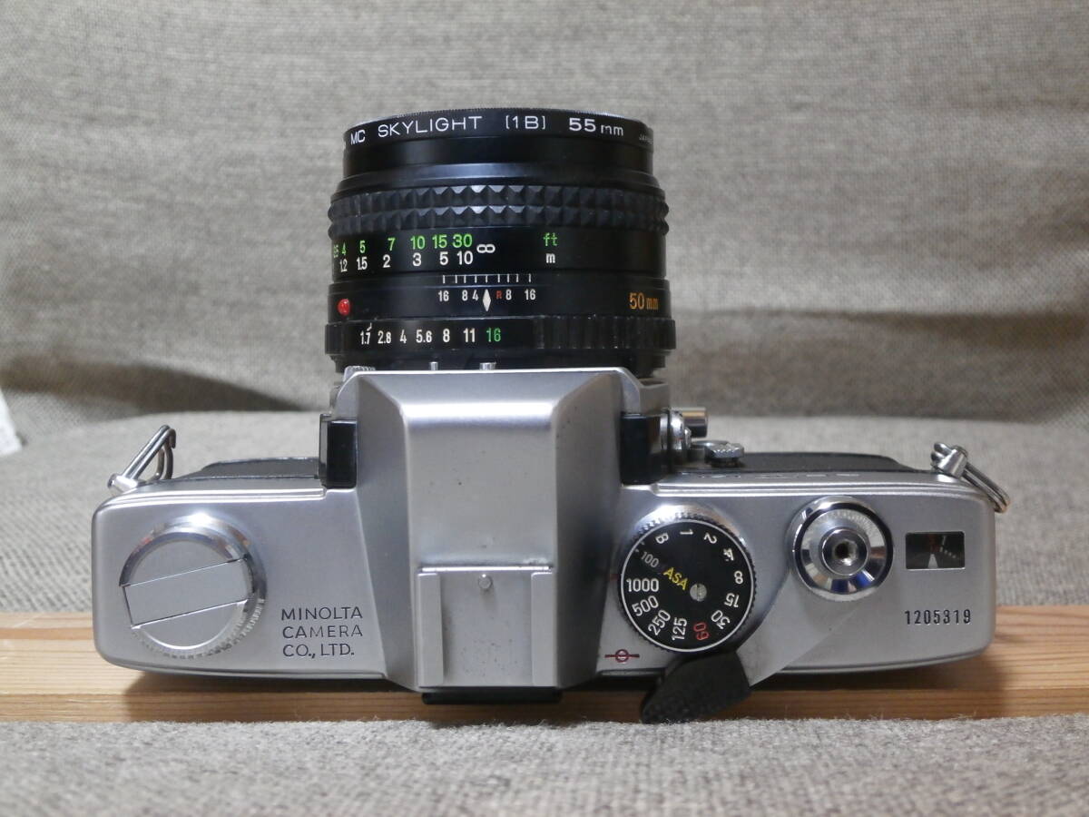 minolta SRT 101 MD ROKKOR 1:1.7 f=50mm レンズ付き　動作確認済み_画像6