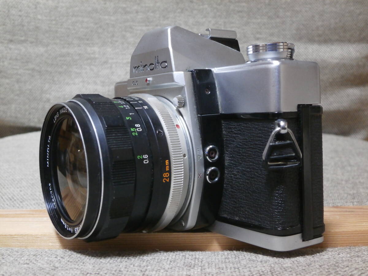 minolta SRT 101 MC W. ROKKOR-SG 1:3.5 f=28mm レンズ付き　動作確認済み_画像2