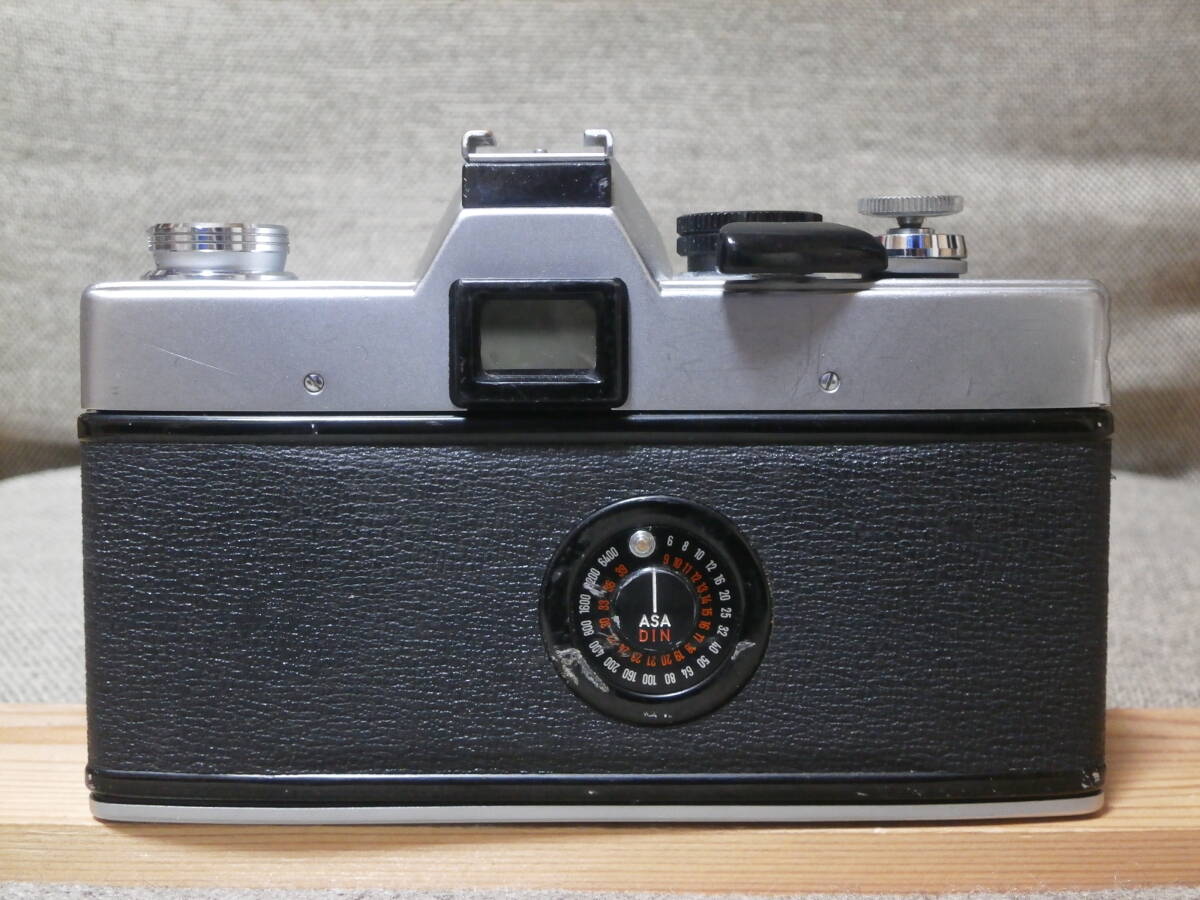 minolta SRT 101 MC W. ROKKOR-SG 1:3.5 f=28mm レンズ付き　動作確認済み_画像4