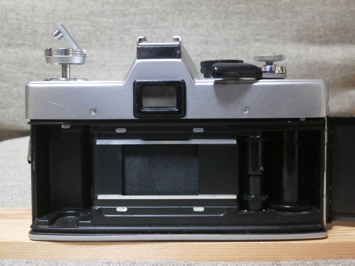 minolta SRT 101 MC W. ROKKOR-SG 1:3.5 f=28mm レンズ付き　動作確認済み_画像5