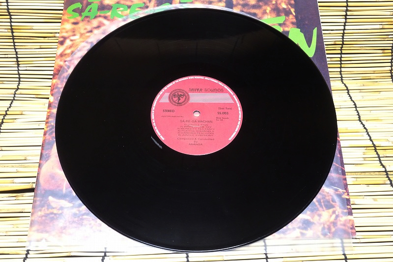インド・レアグルーヴ 名盤 Ananda Shankar / Sa-Re-Ga Machan サイケ エクスペリメンタル モーグ Sitar モンド シタール・ファンク_画像7