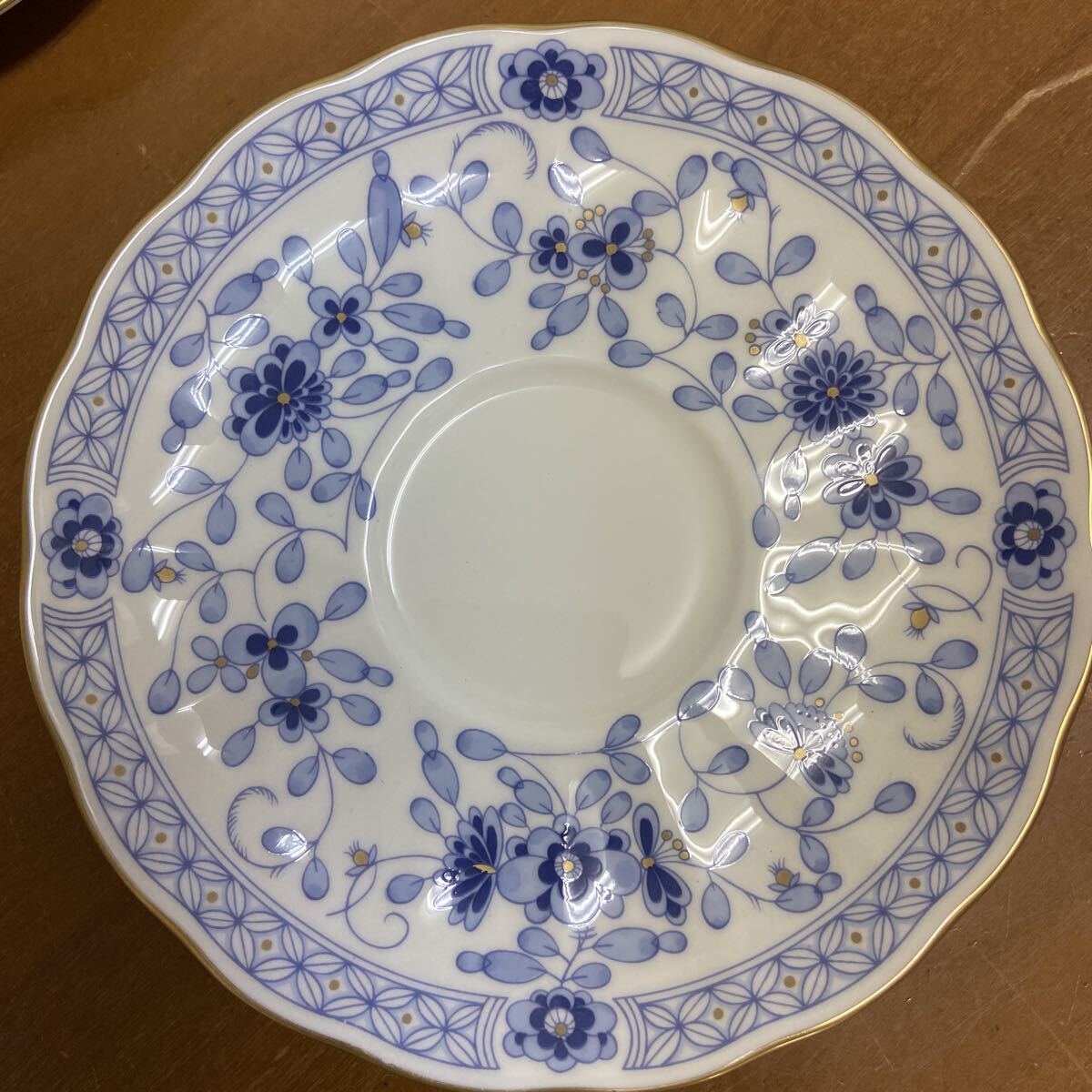 t221 ミラノ ティーカップ&ソーサー 210cc 6点 ナルミ NARUMI ティーポット 花柄 洋食器_画像3