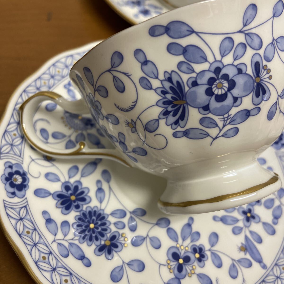 t221 ミラノ ティーカップ&ソーサー 210cc 6点 ナルミ NARUMI ティーポット 花柄 洋食器_画像7