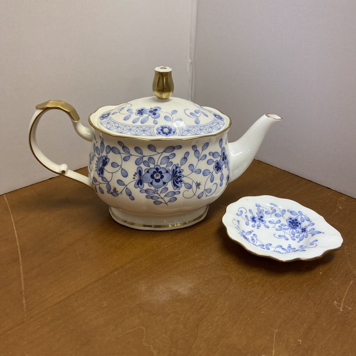 t221 ミラノ ティーカップ&ソーサー 210cc 6点 ナルミ NARUMI ティーポット 花柄 洋食器_画像8