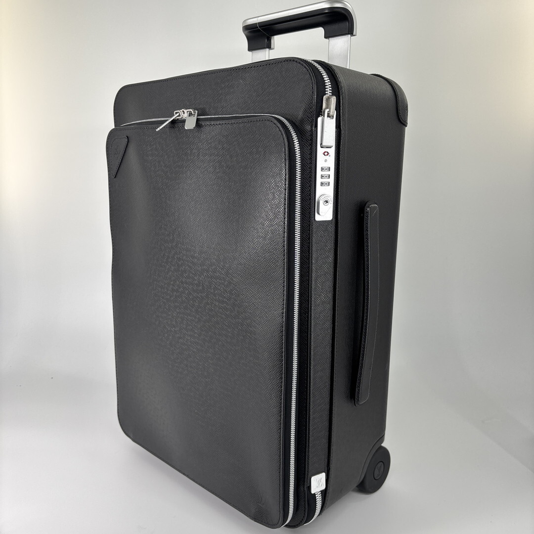 極美品/RFID 現行 Louis Vuitton ルイヴィトン ペガス55 NM M30407 タイガ キャリーケース スーツケース ブラック 黒 定価64万円_画像2