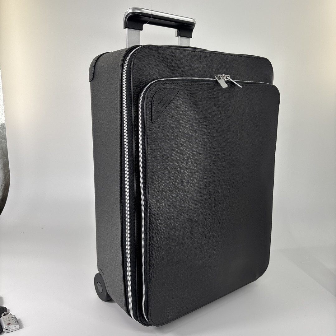 極美品/RFID 現行 Louis Vuitton ルイヴィトン ペガス55 NM M30407 タイガ キャリーケース スーツケース ブラック 黒 定価64万円_画像3