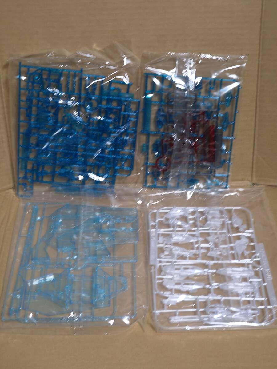 MG 1/100 スタービルドストライクガンダム RGシステムVer ガンダムビルドファイターズ 未組立_画像3