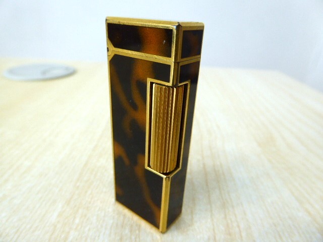 31903 dunhill ダンヒル ガスライター ローラー式 ゴールド マーブル柄 べっ甲柄 喫煙具 高級 火花確認済 中古品_画像9