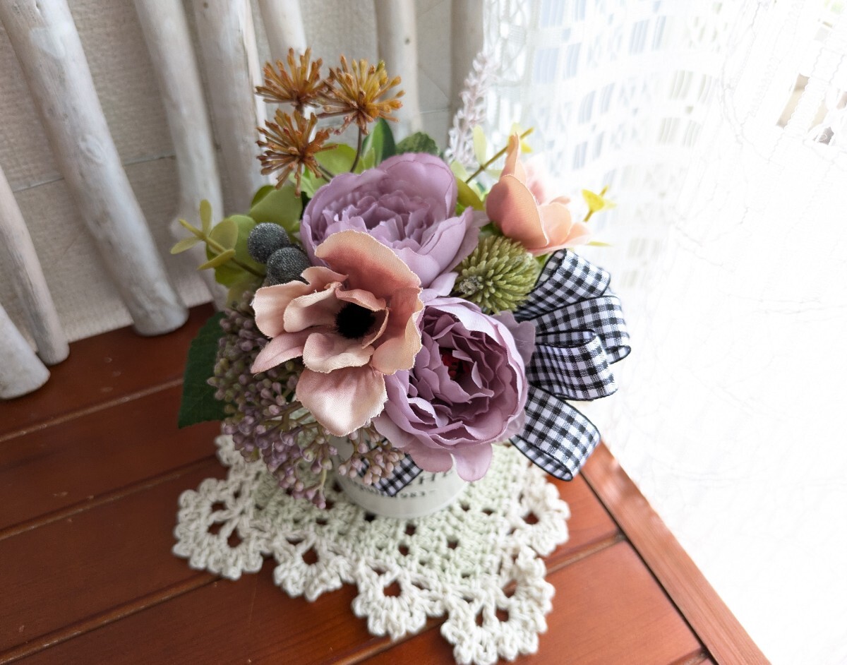 ☆花飾り　花贈り　薔薇のブリキ缶アレンジメント　小さめ　_画像6