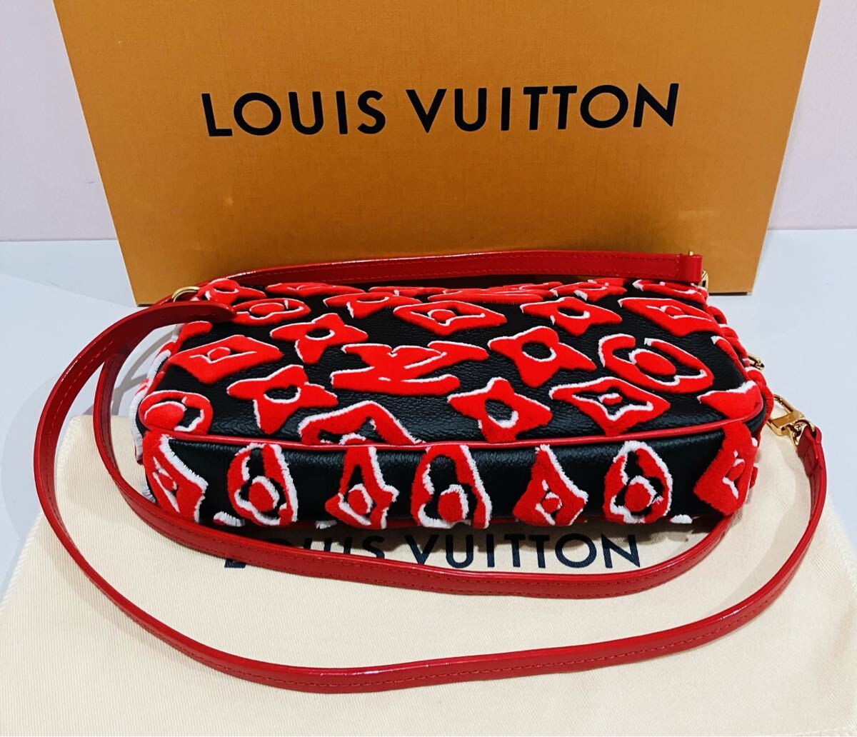 LOUIS VUITTON 新品 モノグラム アフタージュ ショルダー バッグ ルイ・ヴィトン 斜め掛け バック 箱 保存袋 ショルダーストラップ 付属_画像4