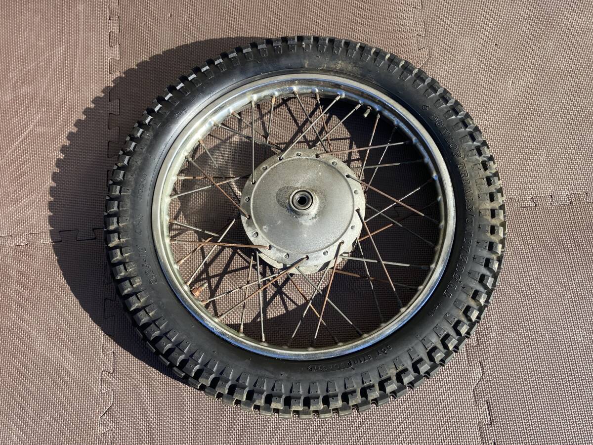 希少 当時物 DT250 DT1 DT1F 純正 フロント ホイール TAKASAGO製 160Ax19 1.60x19 3.25-19 絶版 旧車 タイヤ付 フロント ホイル　_画像3