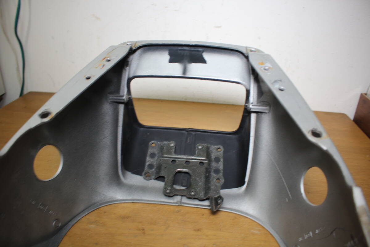 送料 ¥1500 SUZUKI スズキ GSX250S GSX400S GJ76A GK77A どちらか 不明 カタナ KATANA カタナ アッパー カウル フロントカウル 塗装用_画像8