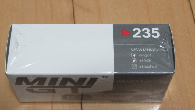 ★ミニGT 【mini GT】 MGT00235-R LB★WORKS GR スープラ ホワイト 新品未開封_画像2