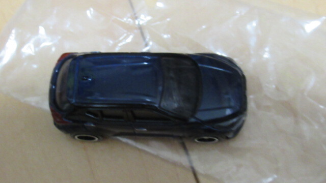 ★トミカ 日産 キックス 開封品 No. 6 日産限定？ ダークブルー？_画像6