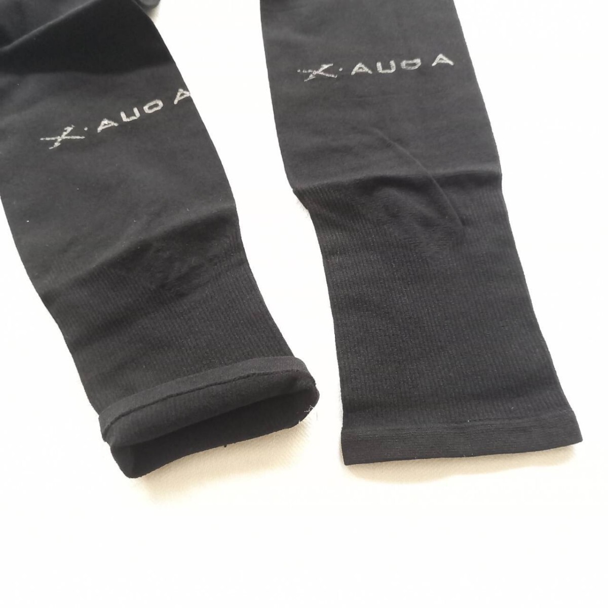 【防寒対策】アームカバー 指なし 2セット 4枚 ブラック 冷感 紫外線対策 UVカット レディース 腕カバー 日焼け防止 手袋_画像8