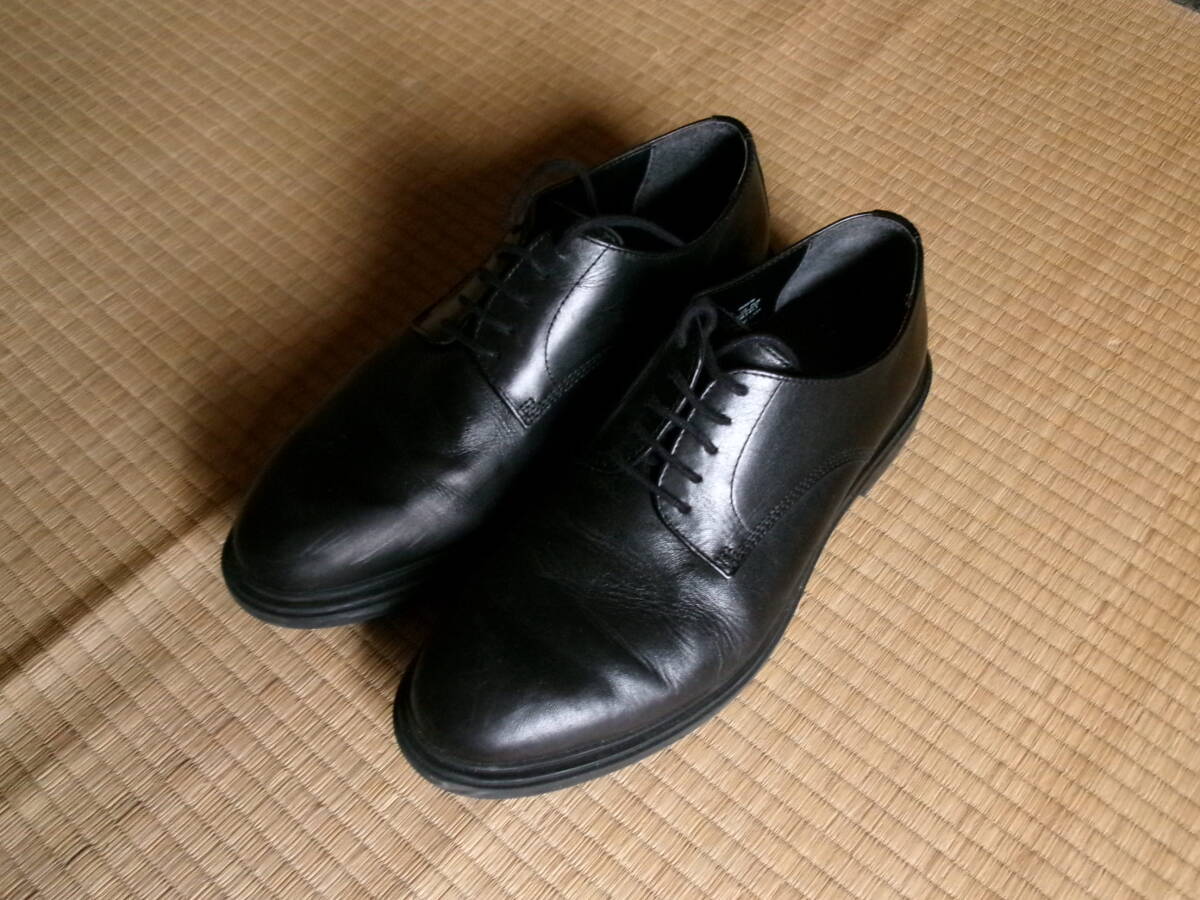 【送料無料】GU ジーユー 靴☆サイズ26.5cm☆革靴☆黒色_画像1