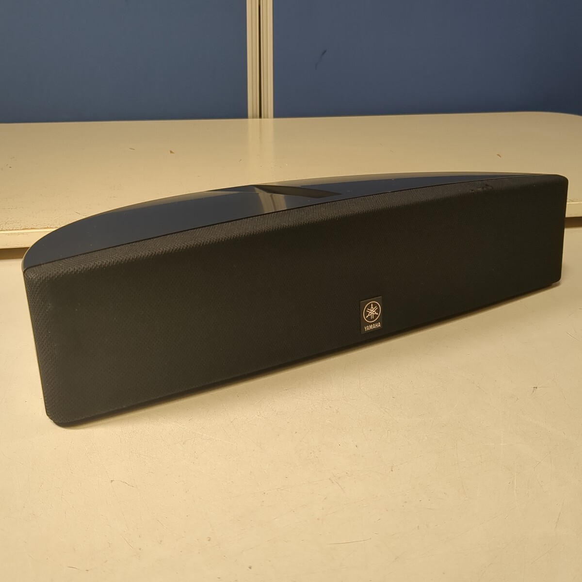 11134　NS-C103　YAMAHA　センタースピーカー　6Ω　120W　ヤマハ　中古_画像1