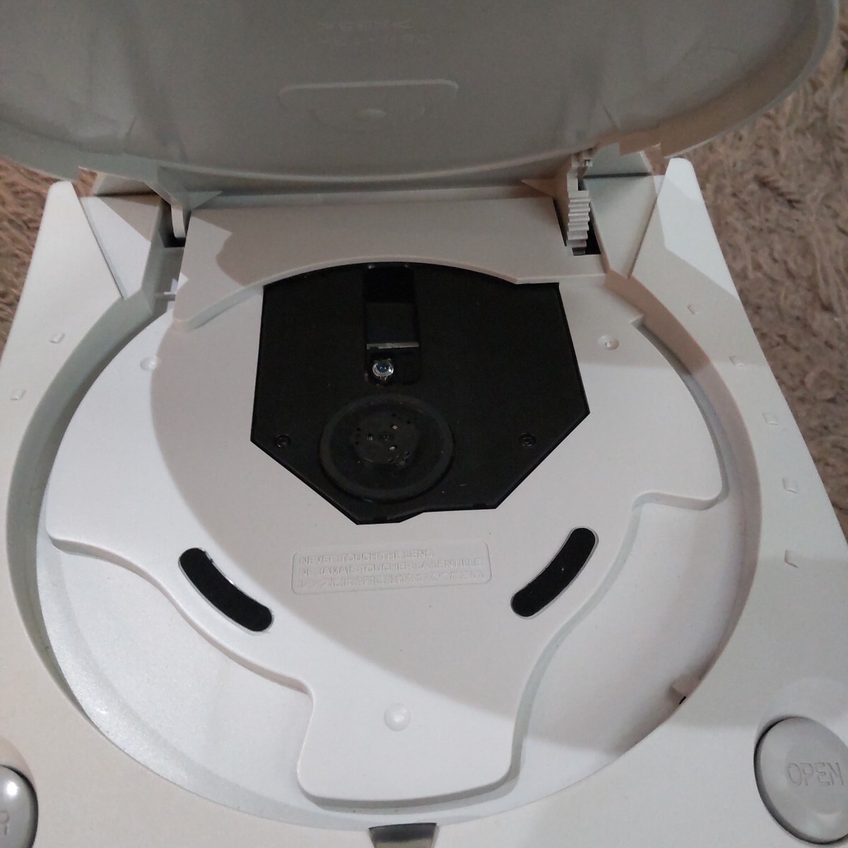 ★ほぼ未使用 海外版 ドリームキャスト HKT-3030 本体 青いロゴマーク ドリキャス Dreamcast セガ DC SEGA レア品です_画像9