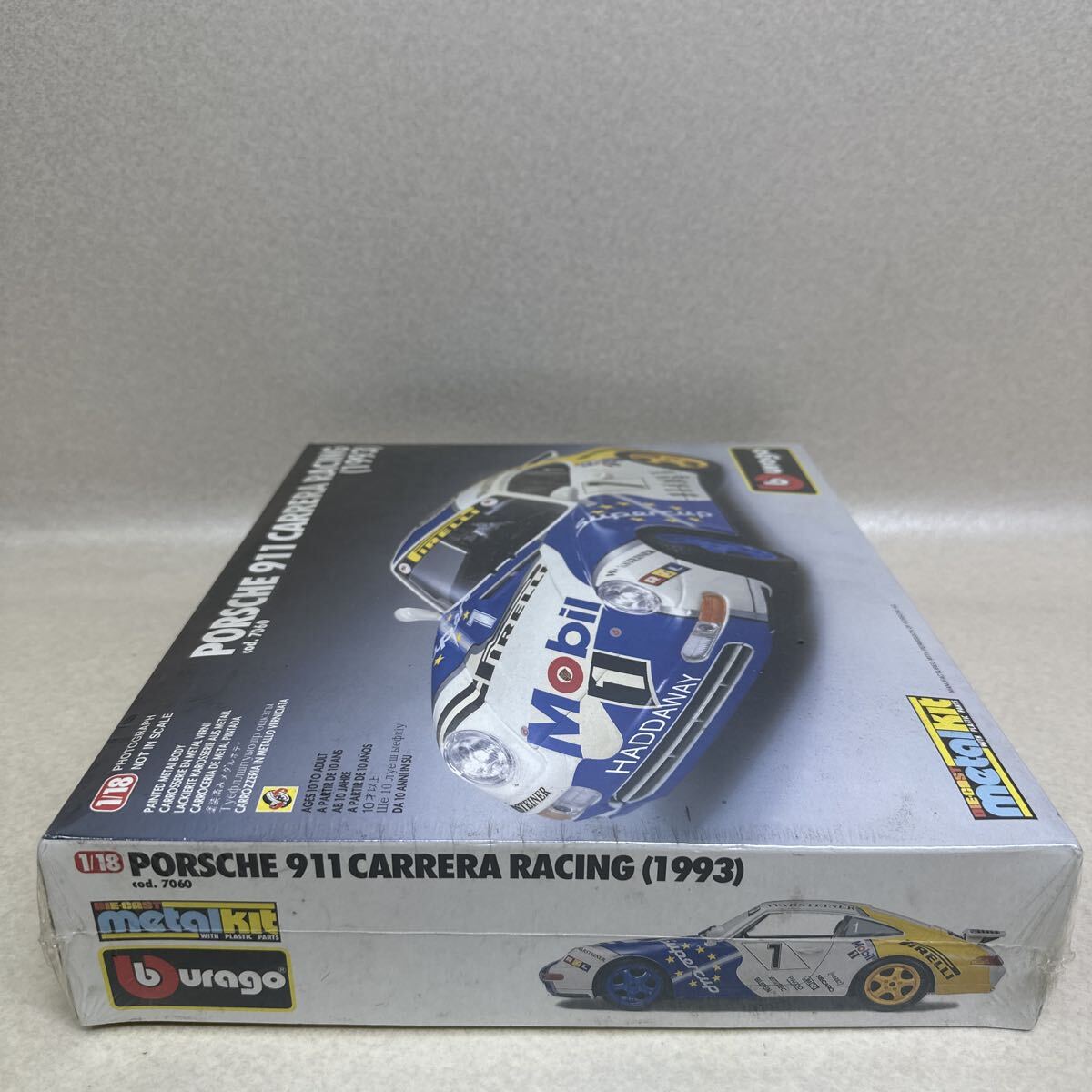  BBurago 1/18 PORSCHE 911 CARRERA RACING 1993 покрашен metal комплект [7060]