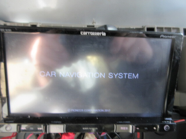 カロッツェリア　AVIC RZ301　 リアカメラ　ワンセグ　CD/DVDマップ_画像1