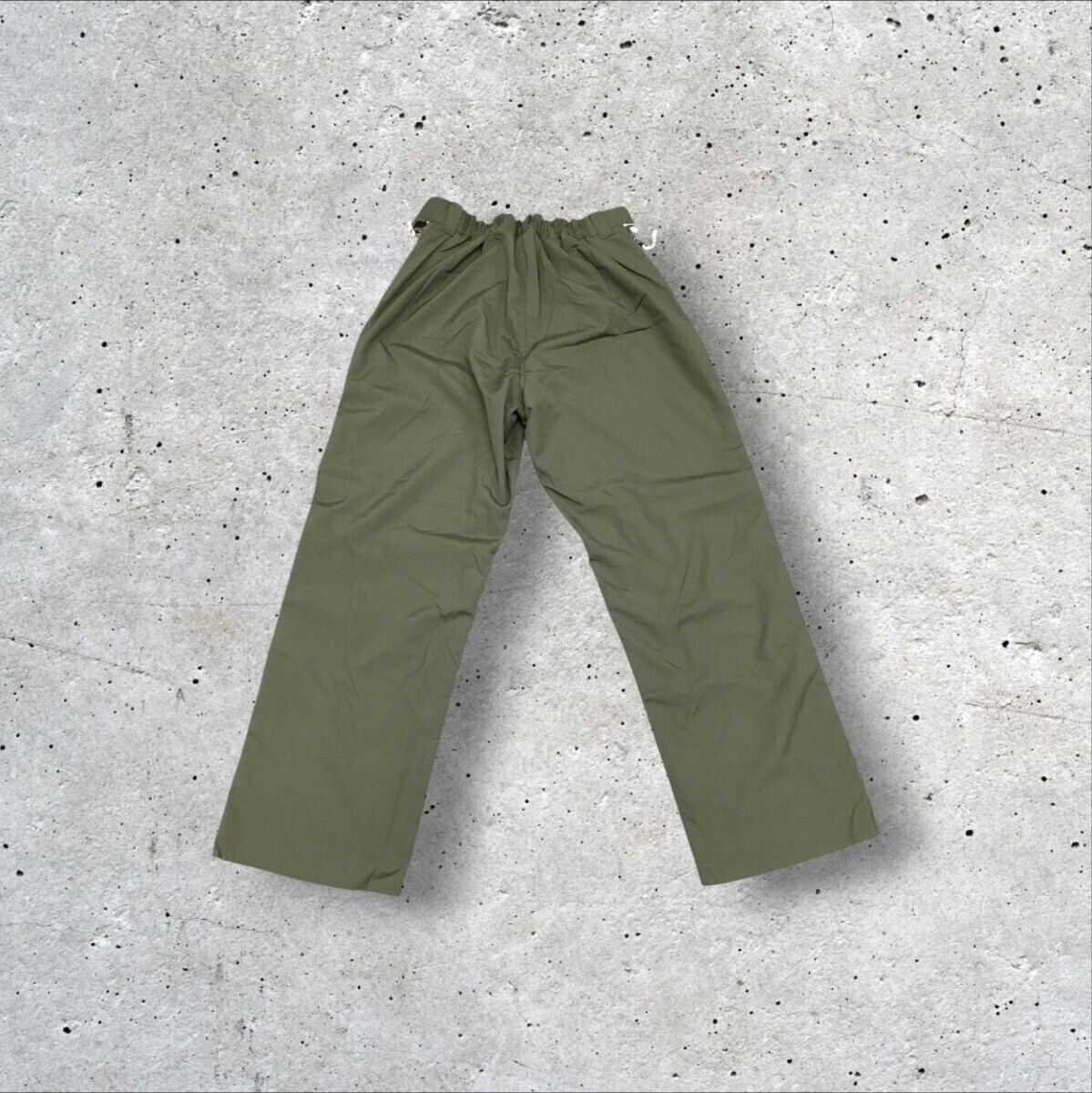 自衛隊! 古着! ウルトラレア!旧型防寒外皮パーカー上下!ほぼ新品!売店購入品です ミリタリー カーキ 防寒外衣_画像4