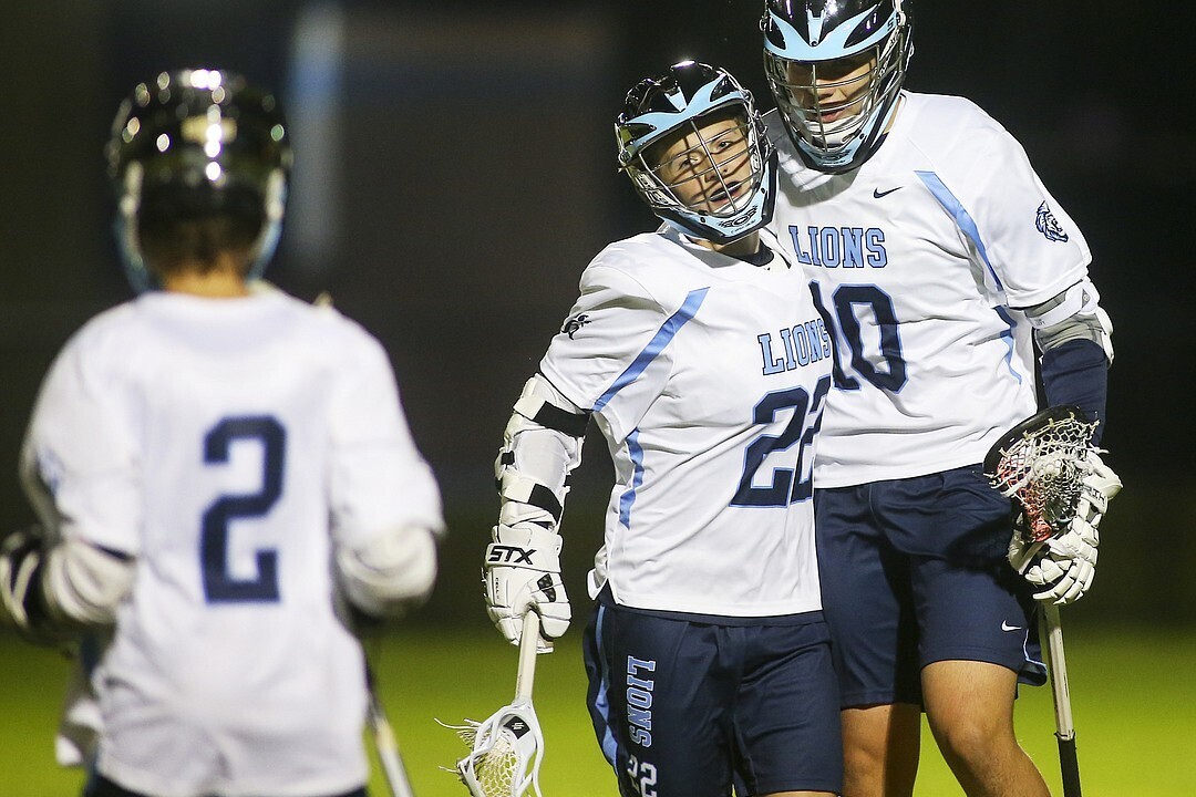 激レア USA購入 ナイキ【NIKE】製 【HERITAGE86】【DRI FIT】【LIONS LACROSSE】 スウォッシュ ロゴ刺繍入り キャップ ブラック 中古良品_画像9