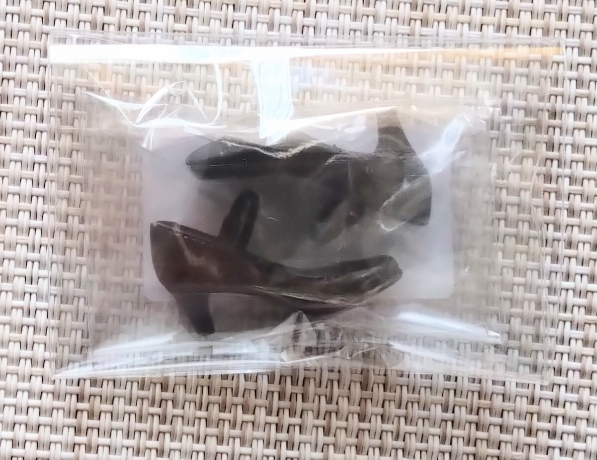 Sekiguchi セキグチ　ストラップパンプス　ブラック　未開封_画像1