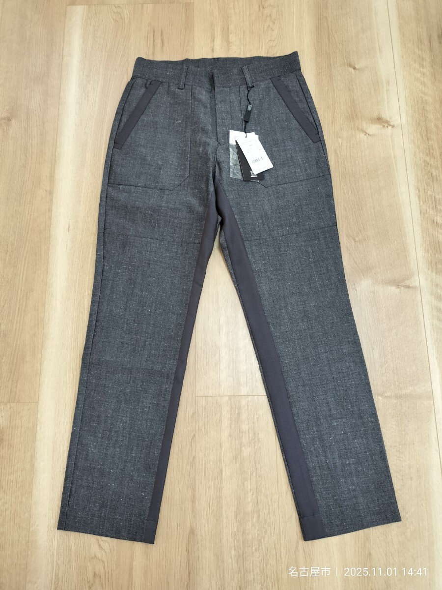 【D/him】ディーヒム　美脚パンツ　サイズ44　定価3.5万　切替　新品未使用　送料無料_画像1