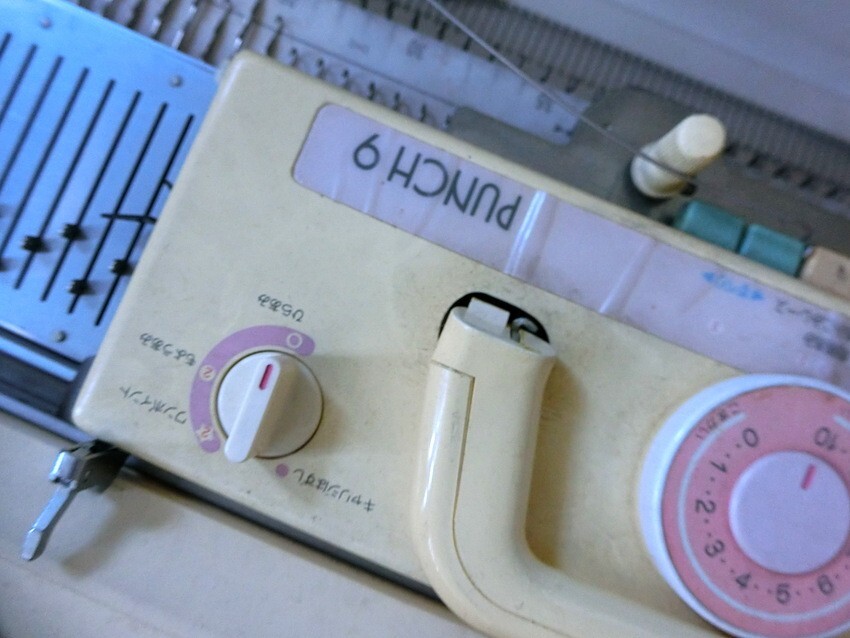 編機まとめ ５点 SILVER あむあむ SK-500/brother PUNCHI9 KH-260/るーぱる KH360/SILVERREED あみむめもLK100/等 【JJ111】_画像8