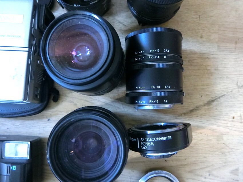 カメラ コンパクト デジカメ ビデオ レンズ まとめ 約80点 OLYMPUS OM-2/KONICA C35/EPSON/Nikon PK-11A/PK-12/PK-13/PK-14/等 【JJ106】_画像5