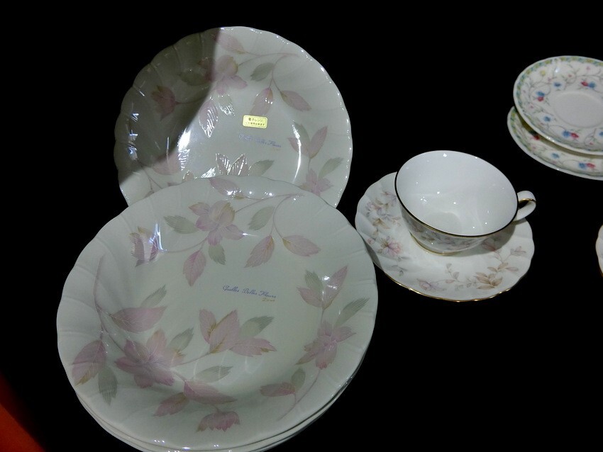 ブランド食器 まとめ 約25点 ノリタケ ナルミ/ロイヤルアルバート/ローソン/ポロクラブ/ 等 食卓 キッチン お皿 カップ＆ソーサー【JJ136】_画像3