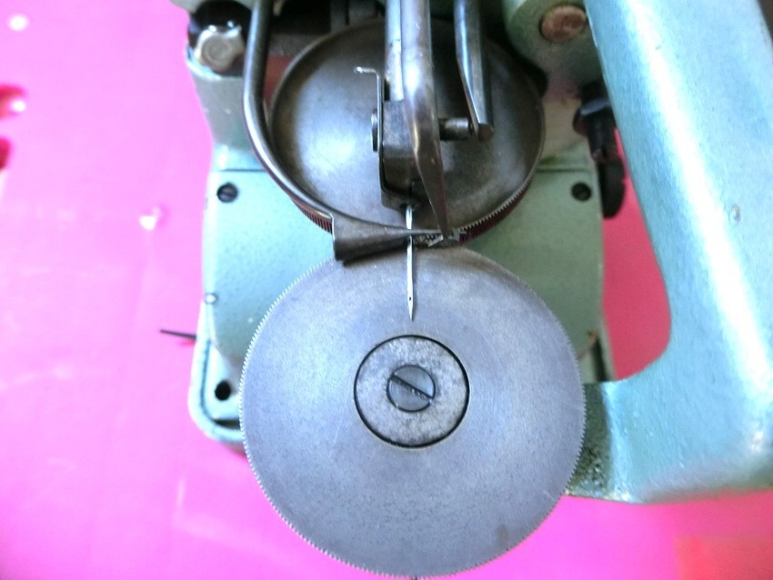 一律送料有 カップシーマーミシン TREASURE FS-763 トレジャー 工業用ミシン ハンドクラフト 特殊ミシン 【I106】_画像9