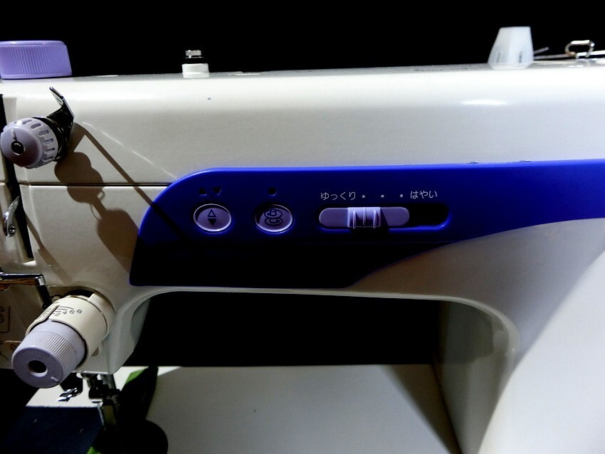 一律送料有 JANOME COSTURA 767DB MODEL767 フットコントローラー付 電源コード付 ジャノメ コスチューラ ハンドクラフト 縫製 【I103】_画像5
