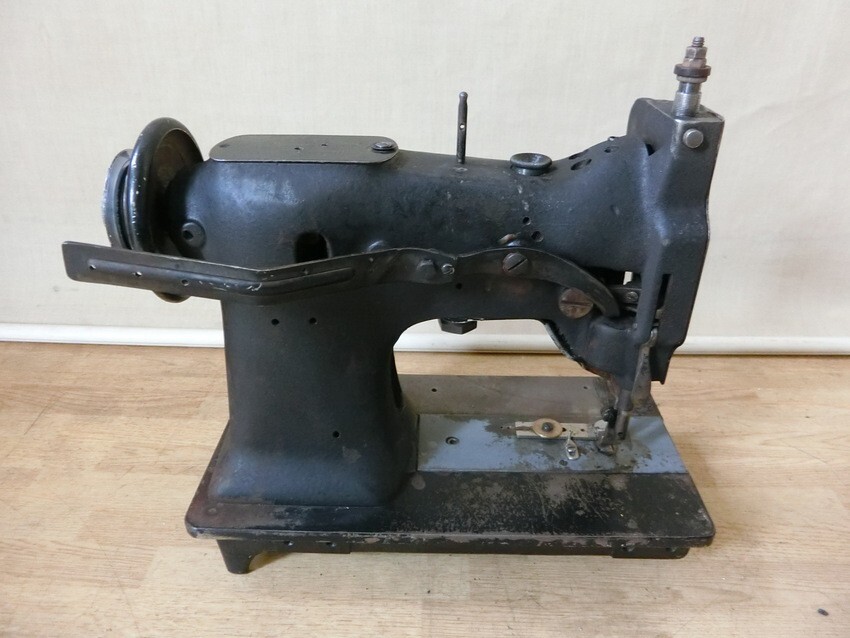 一律送料有 厚物 アンティークミシン The singer 151W2 シンガー ハンドクラフト 縫製 レザークラフト 【H118】1124_画像6