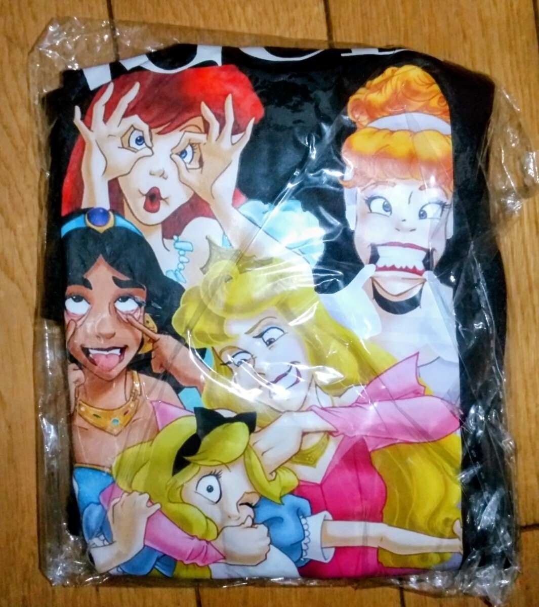 レディース ディズニー プリンセス パロディ Tシャツ Mサイズ_画像6