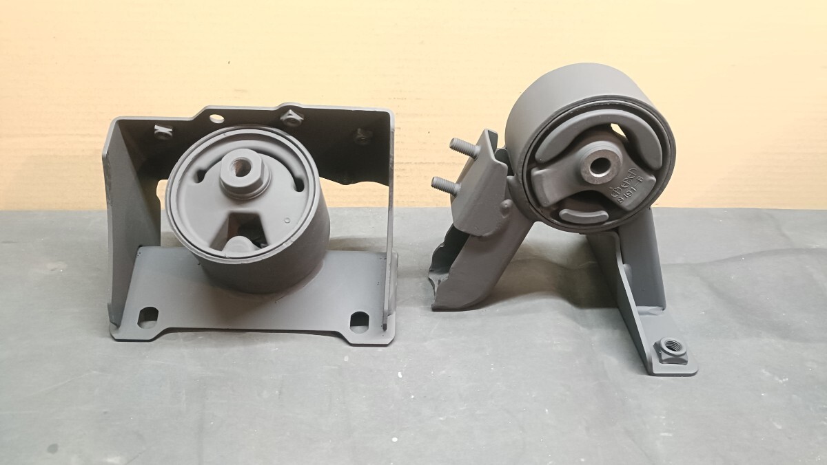 TMスクエア TM-SQUARE ZC32Sスイフトスポーツ用TM強化エンジンマウント フロント左 リヤセット TMEM-AF3512_画像1