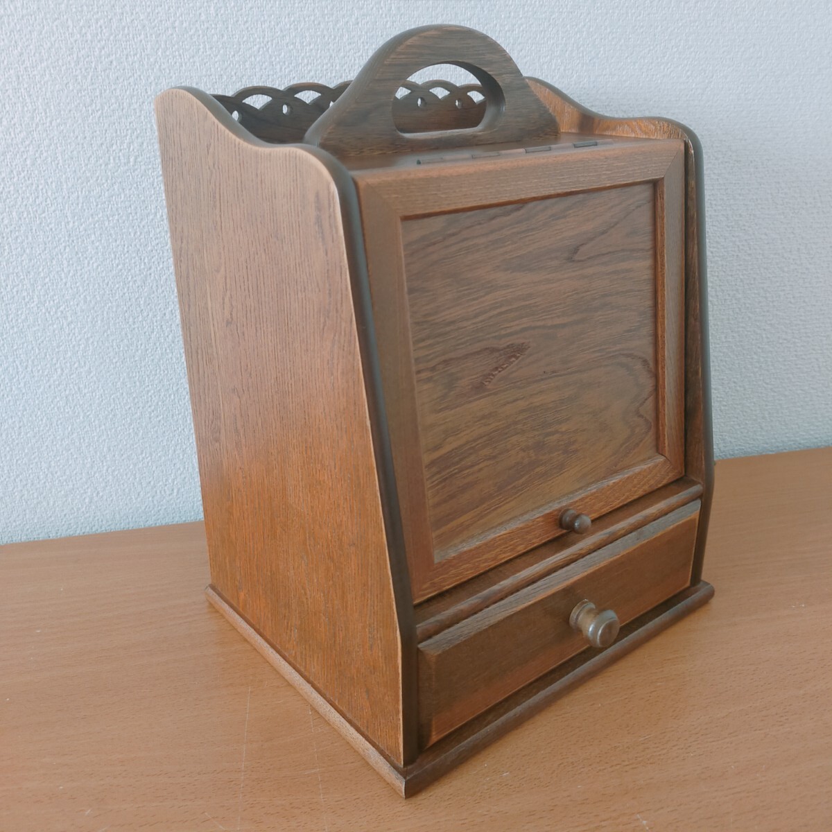 ★USED品★　メイクボックス　コスメティック　ミニドレッサー　木製　ウッド　鏡　パリの雑貨屋さん？　_画像1