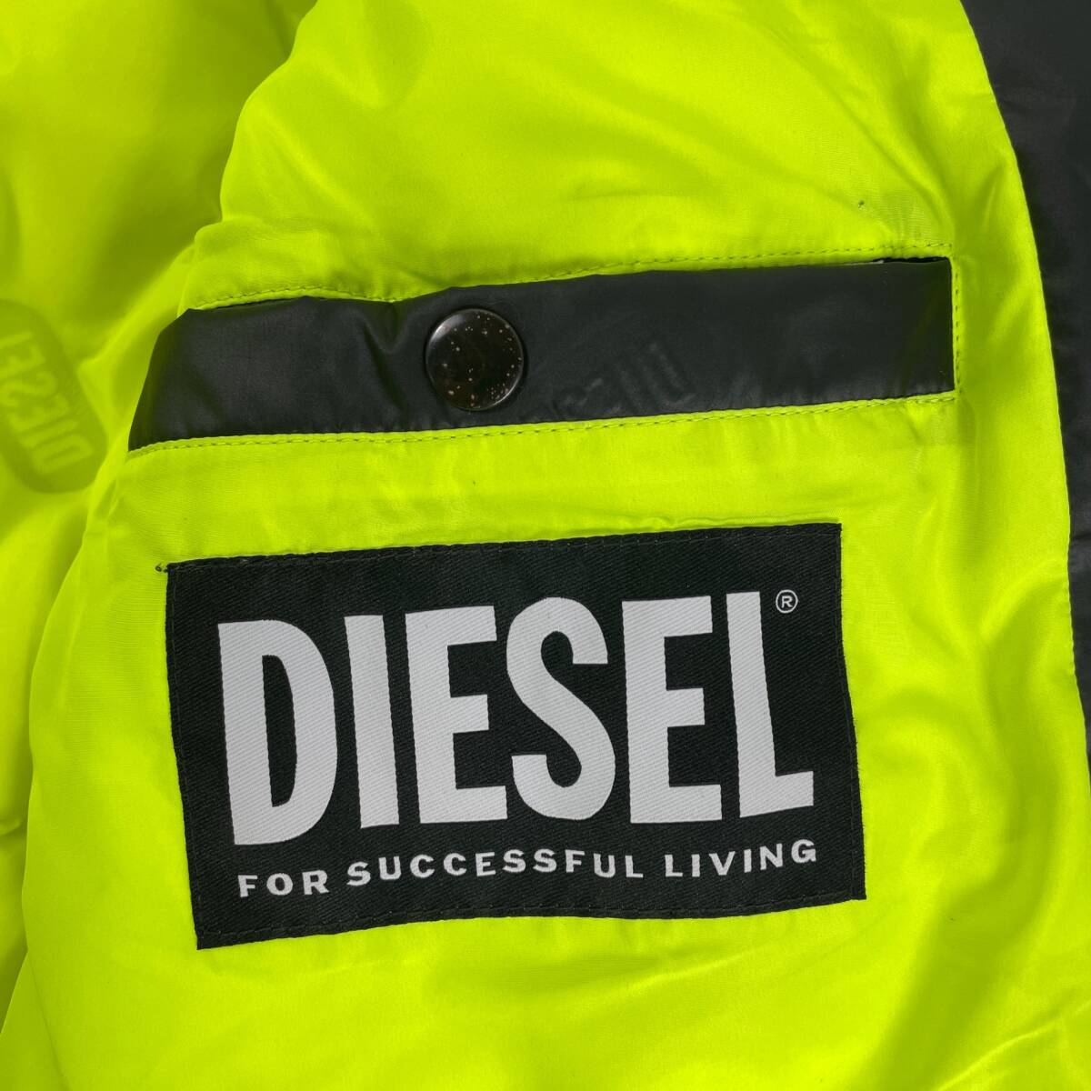 DIESEL ディーゼル A01548 W RUSSELL LONG THERMO フーデッドダウンコート サイズ ブラック_画像4