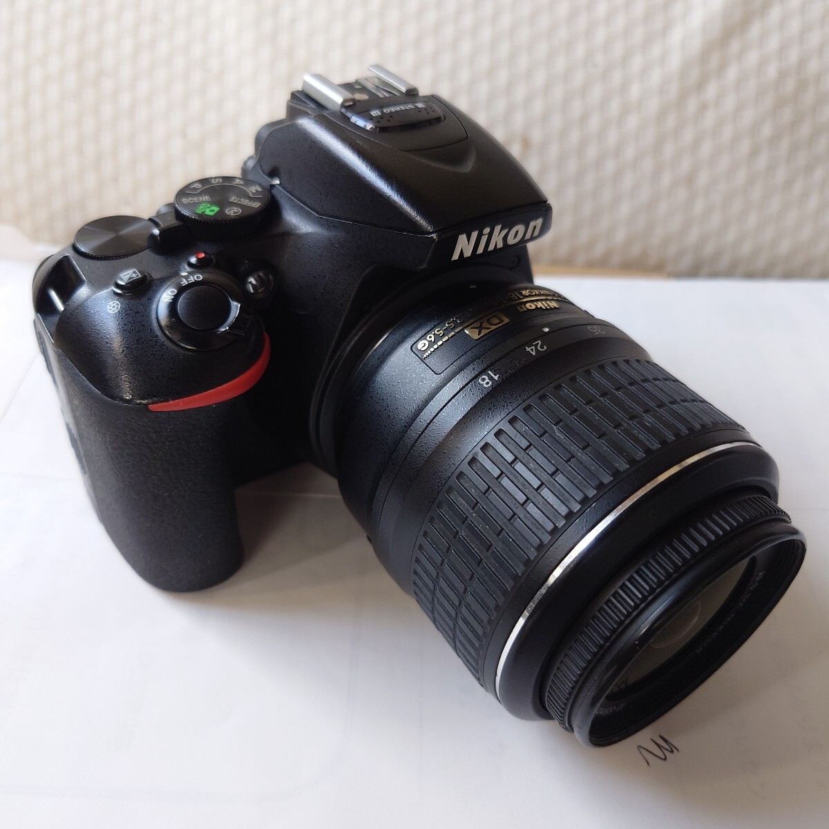  Nikon D5600 цифровой 1 линза камера,AF-S18-55mm линзы есть 